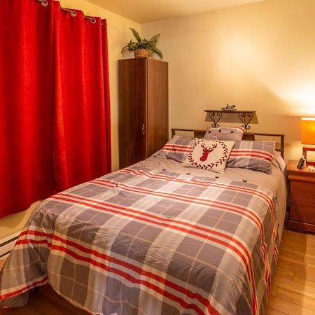 Chalets Du Domaine - De Luxe Notre-Dame-Des-Bois ภายนอก รูปภาพ